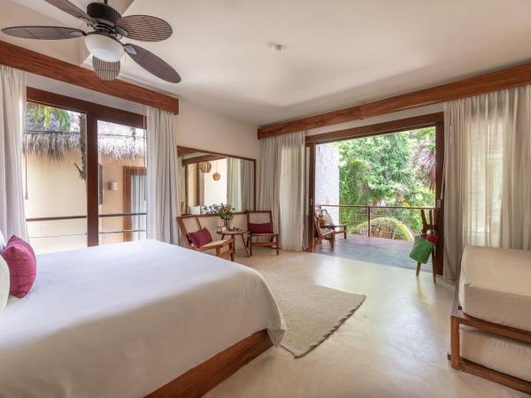 La Zebra Boutique Hotel : photo 2 de la chambre suite avec balcon - vue sur jardin