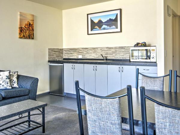 Alexis Motel & Apartments : photo 2 de la chambre appartement familial