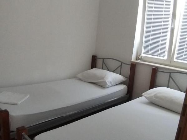 Guesthouse Villa Jurišić : photo 2 de la chambre appartement 1 chambre