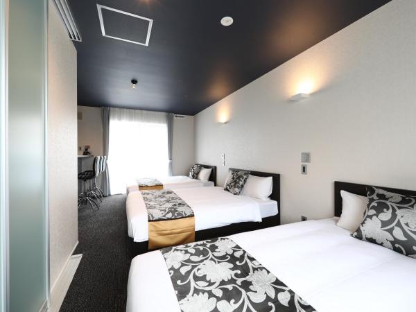 GRAND BASE Hakata City : photo 3 de la chambre suite familiale