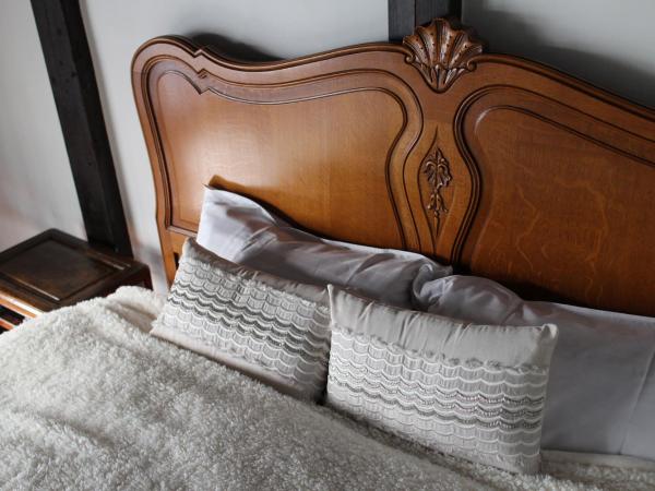 Bed & Breakfast Tsukiya : photo 4 de la chambre chambre double avec salle de bains commune