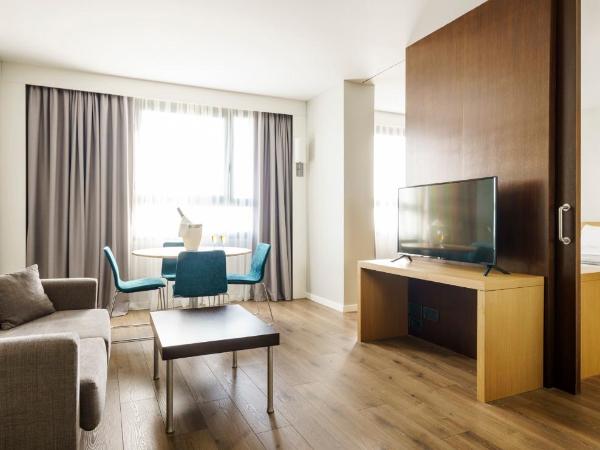 Ilunion Valencia 4 : photo 1 de la chambre chambre double supérieure