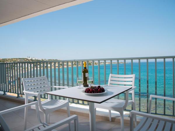 Alia Beach Hotel by Estia : photo 3 de la chambre suite exécutive - vue sur mer