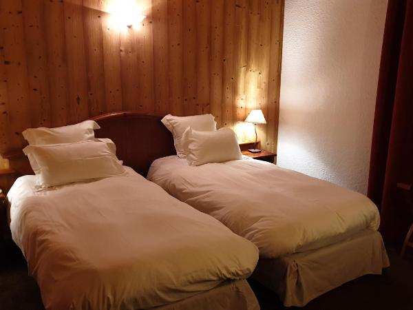 Auberge de Savoie : photo 3 de la chambre chambre lits jumeaux standard