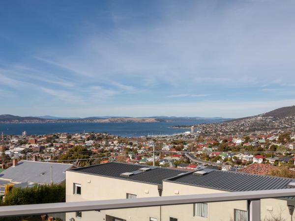 Bay View Villas : photo 4 de la chambre appartement 1 chambre avec vue sur le port 