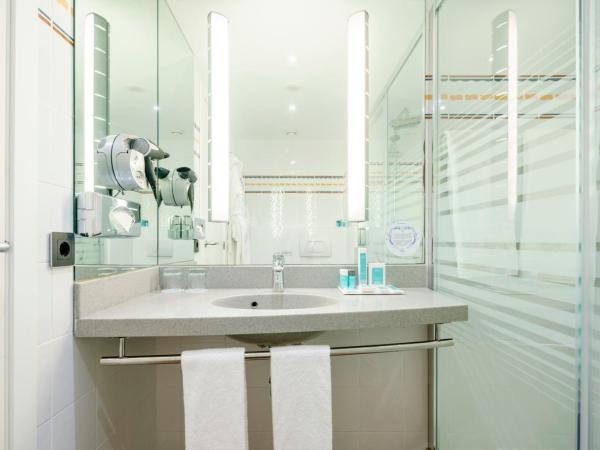 Ilunion Valencia 4 : photo 5 de la chambre chambre double ou lits jumeaux standard