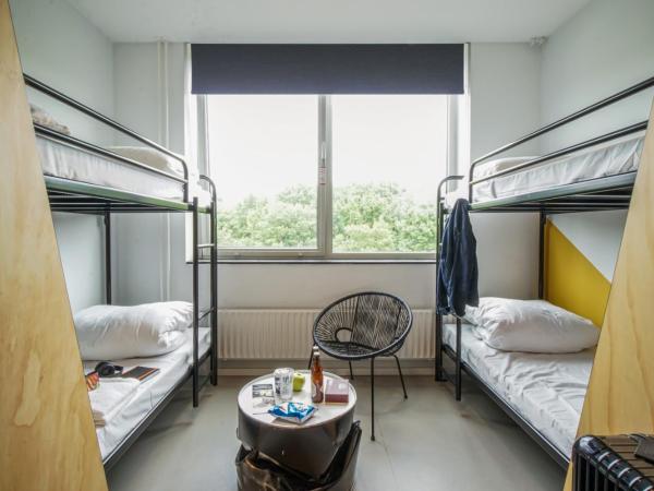 Via Amsterdam : photo 8 de la chambre lit dans dortoir mixte de 8 lits 