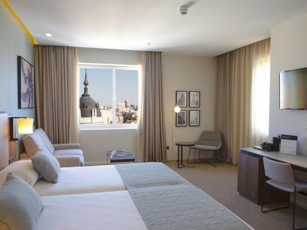 Riu Plaza España : photo 6 de la chambre chambre double supérieure de luxe