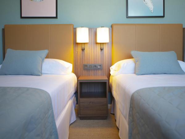 Riu Plaza España : photo 6 de la chambre chambre lits jumeaux de luxe