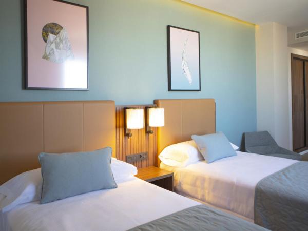 Riu Plaza España : photo 5 de la chambre chambre lits jumeaux de luxe