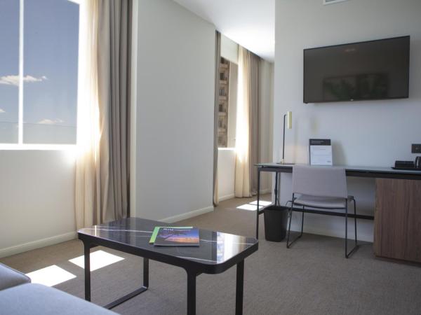 Riu Plaza España : photo 4 de la chambre chambre familiale de luxe lit king-size