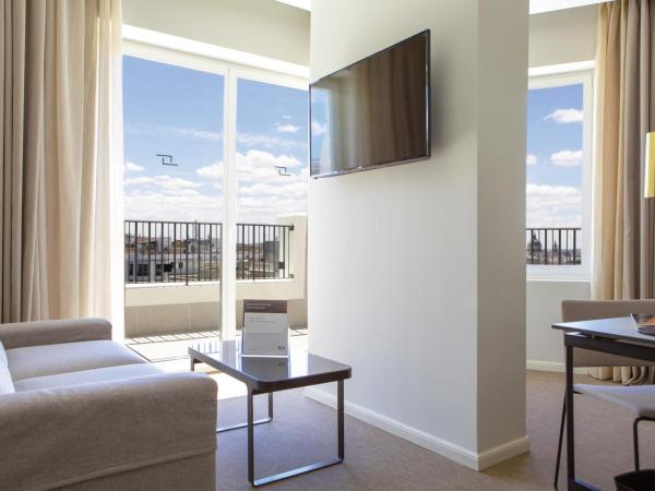 Riu Plaza España : photo 3 de la chambre suite junior avec terrasse