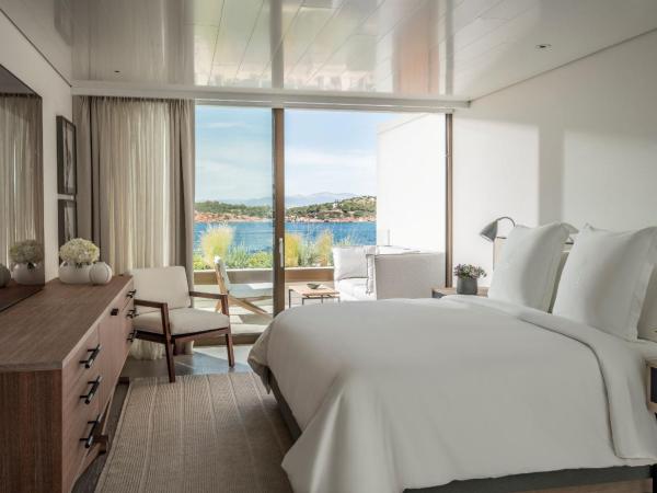 Four Seasons Astir Palace Hotel Athens : photo 2 de la chambre suite 1 chambre lit king-size nafsika - vue sur mer