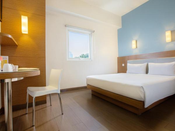 Amaris Hotel Pancoran : photo 1 de la chambre chambre lit queen-size smart