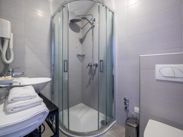 Hotel Domino : photo 4 de la chambre chambre simple standard - vue sur mer