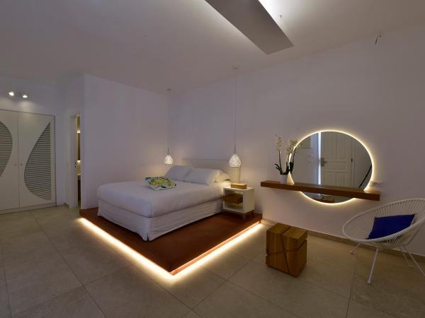 Margie Mykonos Hotel : photo 7 de la chambre chambre deluxe - vue sur mer