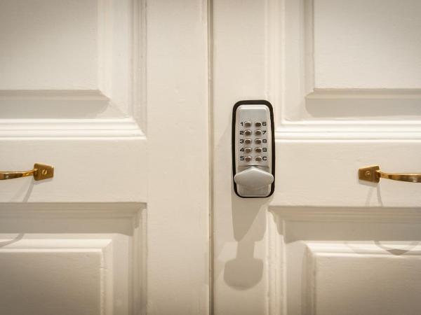 The Yard Hostel : photo 2 de la chambre lit dans dortoir mixte de 8 lits 