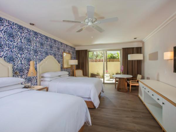 Krystal Grand Puerto Vallarta - All Inclusive : photo 1 de la chambre suite junior hacienda avec lit double