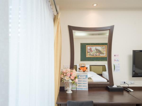 Chayadol Resort - SHA Extra Plus : photo 5 de la chambre chambre lits jumeaux deluxe