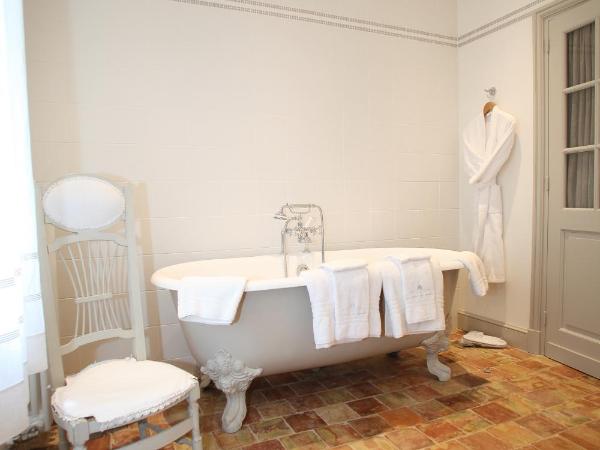 Le Clos de Grce : photo 4 de la chambre suite junior avec accs au jardin