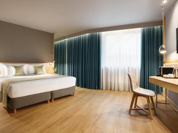 Wyndham Grand Athens : photo 1 de la chambre chambre double standard avec vue sur atrium