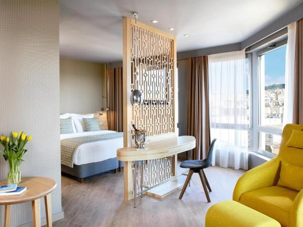 Wyndham Grand Athens : photo 4 de la chambre suite junior avec vue sur l'acropole