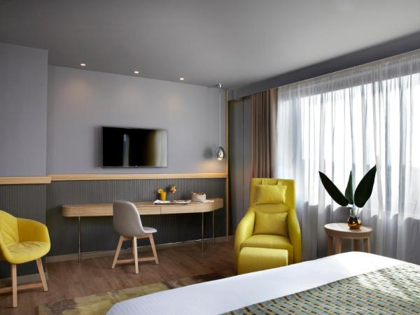 Wyndham Grand Athens : photo 7 de la chambre chambre double standard avec vue sur atrium