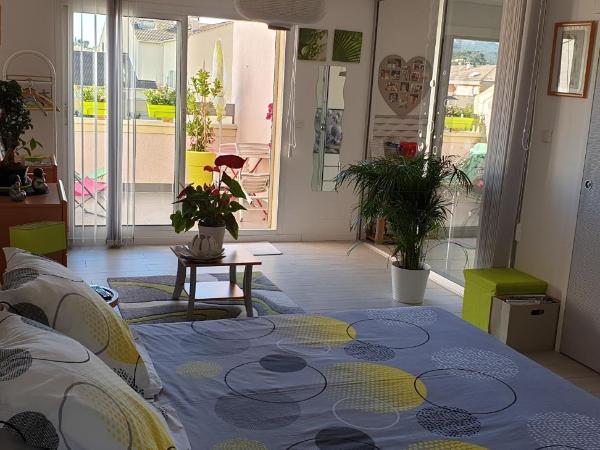 Chambres d'hôtes Chez Pat et Nanou : photo 4 de la chambre suite double standard