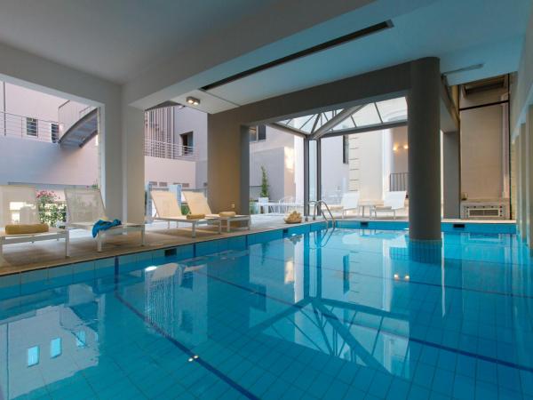 Aquila Atlantis Hotel : photo 1 de la chambre chambre classique - vue sur ville