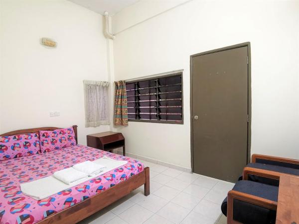 Star Lodge : photo 3 de la chambre chambre lit queen-size avec balcon