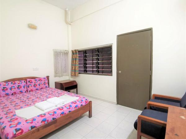 Star Lodge : photo 1 de la chambre chambre lit queen-size avec balcon