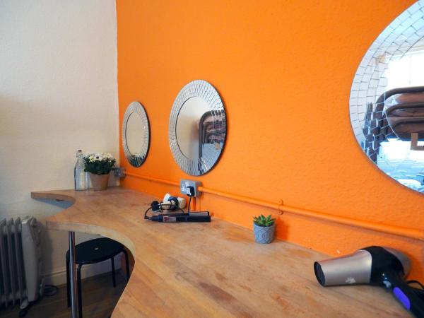 St Christopher's Inn Bath : photo 4 de la chambre lit dans dortoir pour femmes de 6 lits