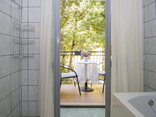 Apartments PALMA Bed & Breakfast : photo 9 de la chambre studio - vue sur mer