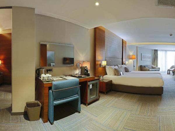 Hotel Arcadia Blue Istanbul : photo 1 de la chambre chambre familiale