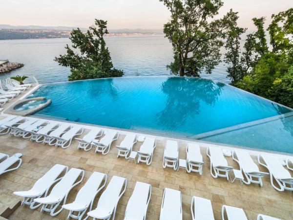 Grand Hotel Adriatic II : photo 4 de la chambre chambre double avec balcon - vue sur mer