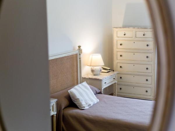 Hotel Maritimo : photo 6 de la chambre chambre - 2 lits