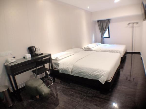 M Design Hotel @ Taman Pertama : photo 2 de la chambre chambre familiale deluxe