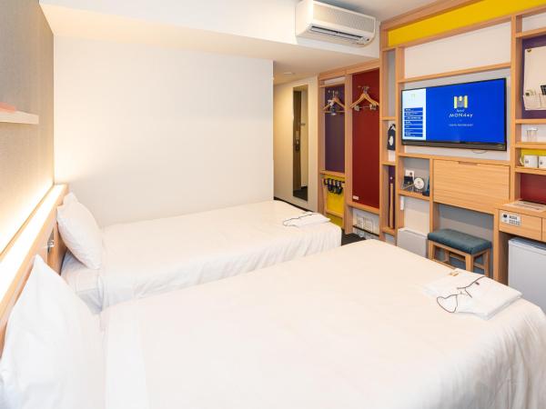 hotel MONday Tokyo Nishikasai : photo 4 de la chambre chambre lits jumeaux basique - non-fumeurs