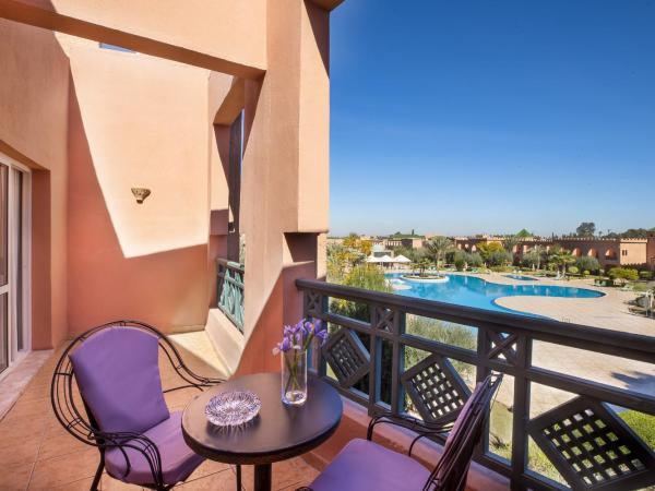 Mogador Aqua Fun & Spa : photo 1 de la chambre chambre lits jumeaux - vue sur piscine