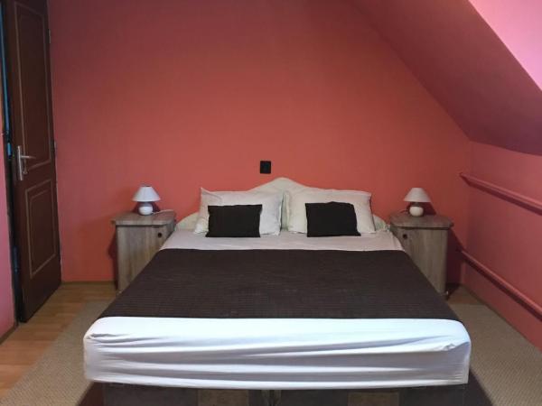 Bübáj Vendégház : photo 8 de la chambre maison 3 chambres