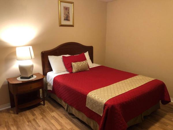 Niagara Inn & Suites : photo 2 de la chambre chambre lit queen-size standard - non-fumeurs