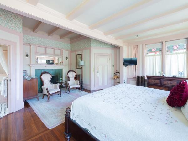 Beaconsfield Bed and Breakfast - Victoria : photo 3 de la chambre suite deluxe avec lit king-size