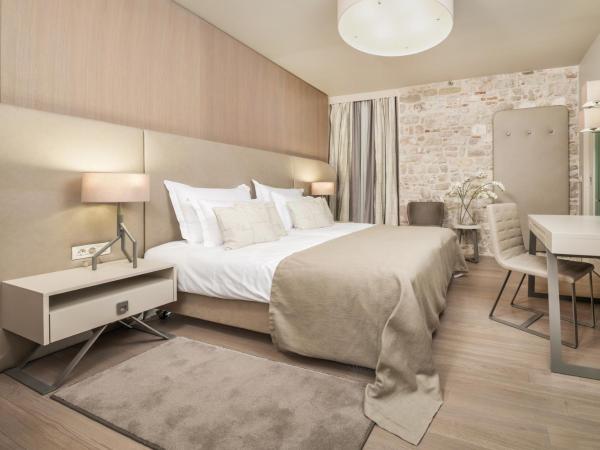 Art Hotel Kalelarga : photo 3 de la chambre chambre double supérieure