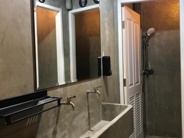 Arun Old Town : photo 5 de la chambre lit dans dortoir mixte de 8 lits