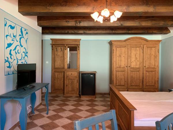 Pension Amadeus & Apartments : photo 5 de la chambre chambre familiale