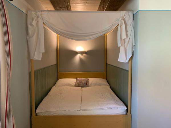 Pension Amadeus & Apartments : photo 4 de la chambre chambre familiale