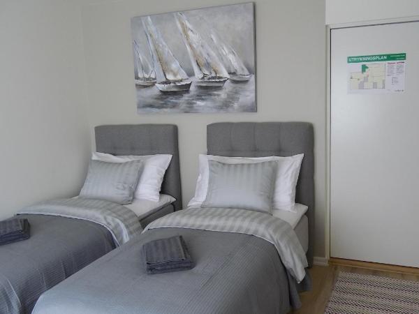 Villa Kungssten : photo 2 de la chambre chambre double ou lits jumeaux standard avec balcon