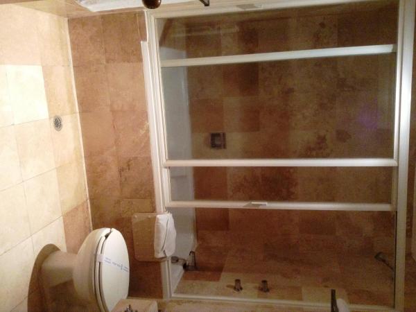 Hotel Sevilla : photo 7 de la chambre chambre supérieure lit queen-size