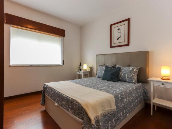 Charming Guesthouse - Sónias Houses : photo 6 de la chambre chambre double avec salle de bains commune