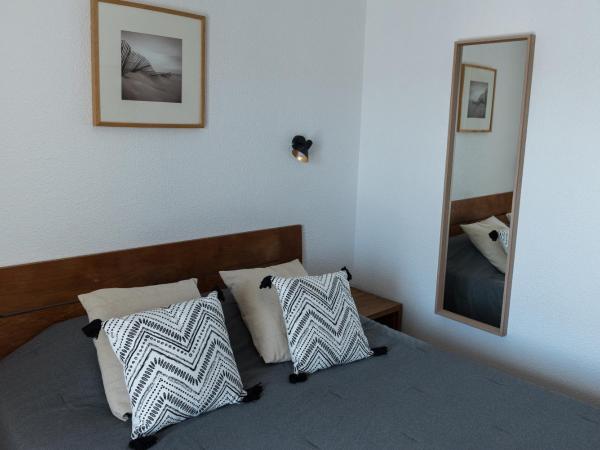 Hotel Le Bleu Marine : photo 6 de la chambre chambre double avec balcon ou terrasse